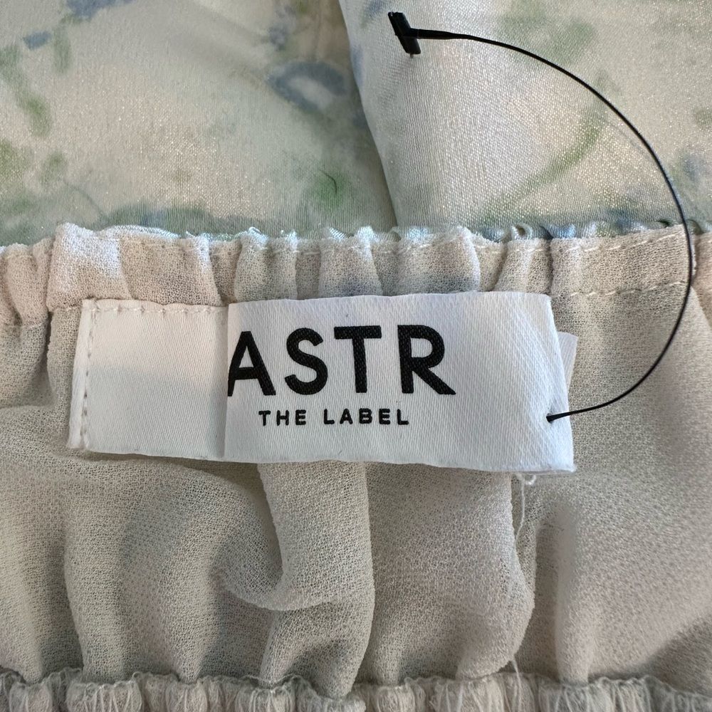 ASTR the Label Floral Smocked Tie Front Spaghetti Strap‎ Midi Dress New! - Picture 6 of 12